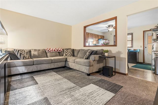 9931 Portage Street NW, Canal Fulton, OH 44614