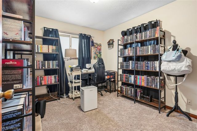 9931 Portage Street NW, Canal Fulton, OH 44614