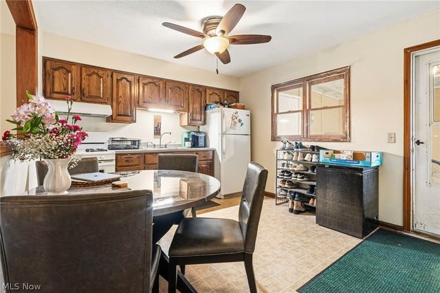 9931 Portage Street NW, Canal Fulton, OH 44614