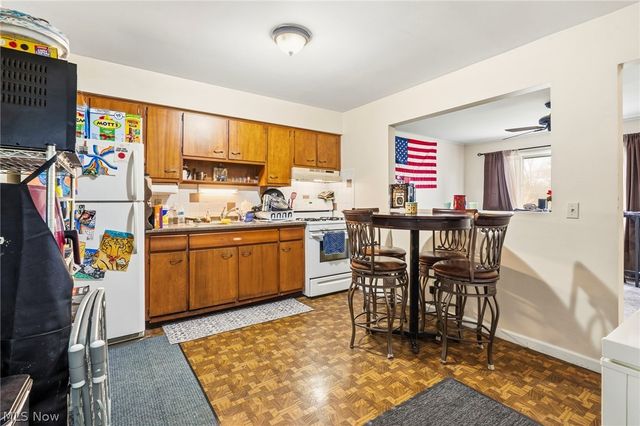 9931 Portage Street NW, Canal Fulton, OH 44614