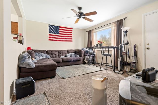 9931 Portage Street NW, Canal Fulton, OH 44614