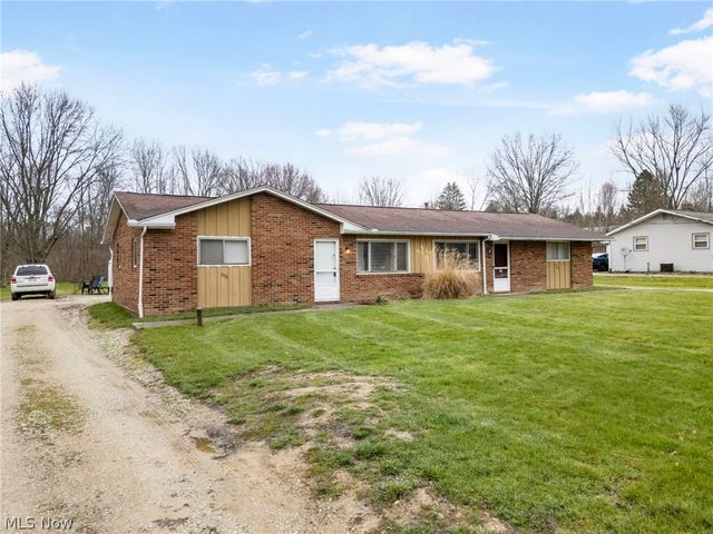 9931 Portage Street NW, Canal Fulton, OH 44614