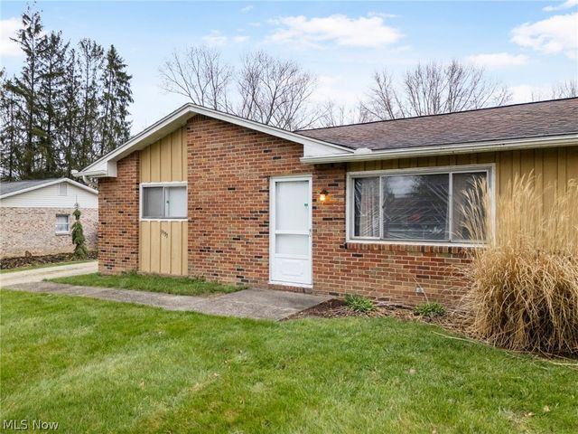 9931 Portage Street NW, Canal Fulton, OH 44614