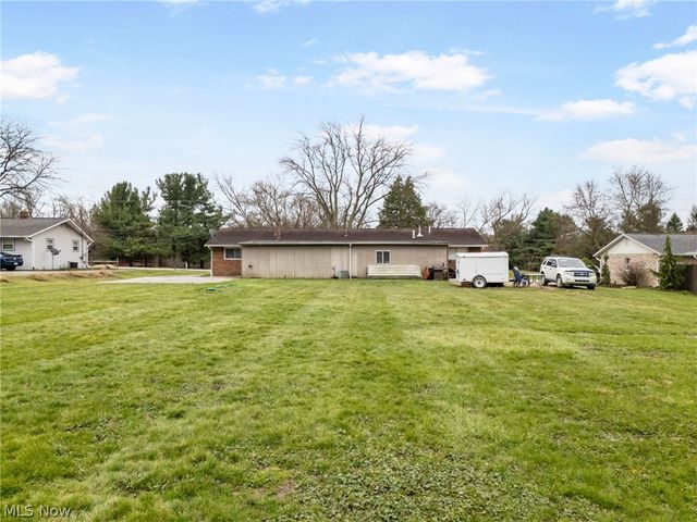 9931 Portage Street NW, Canal Fulton, OH 44614