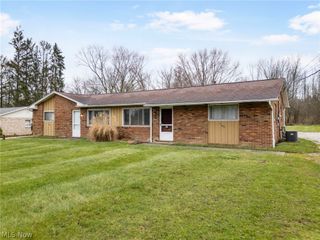 9931 Portage Street NW, Canal Fulton, OH 44614