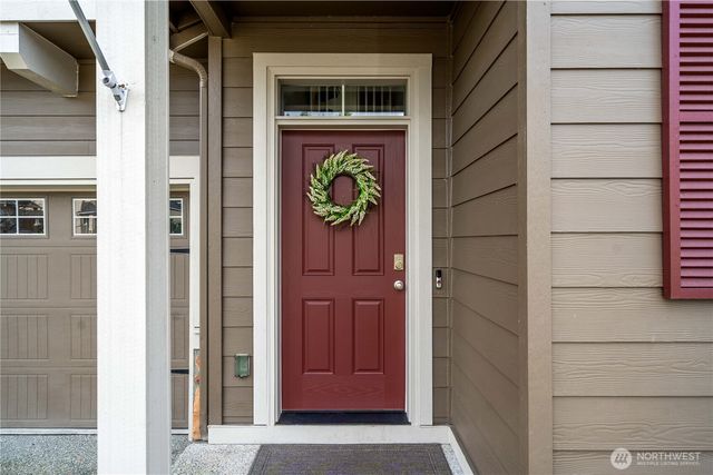 26239 227th Terrace SE, Maple Valley, WA 98038