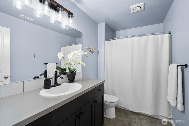 26239 227th Terrace SE, Maple Valley, WA 98038