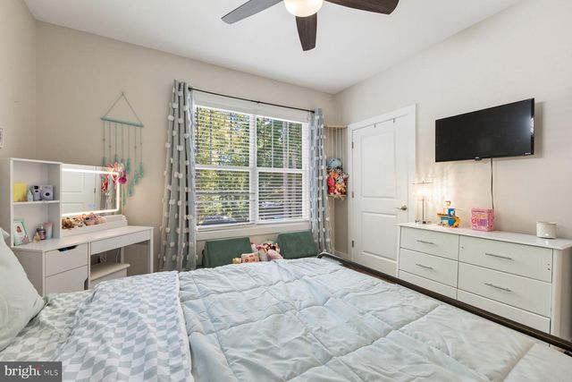 105 EDGEMONT CIR, Locust Grove, VA 22508
