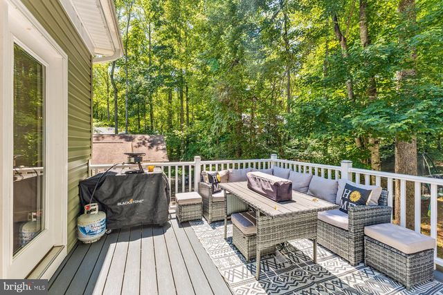 105 EDGEMONT CIR, Locust Grove, VA 22508