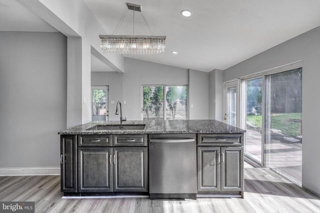 945 CORNWALL RD, Lebanon, PA 17042
