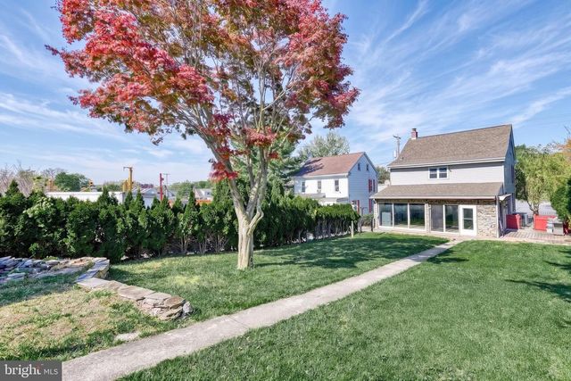 945 CORNWALL RD, Lebanon, PA 17042
