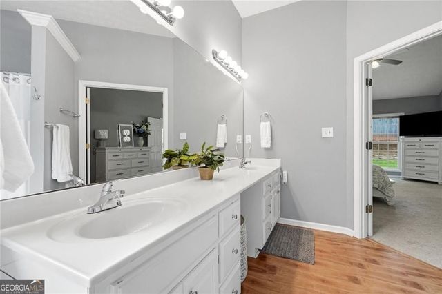 4389 Chatham View Drive, Buford, GA 30518