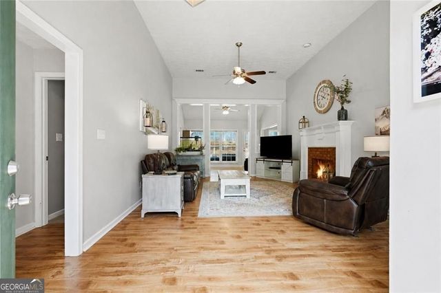 4389 Chatham View Drive, Buford, GA 30518