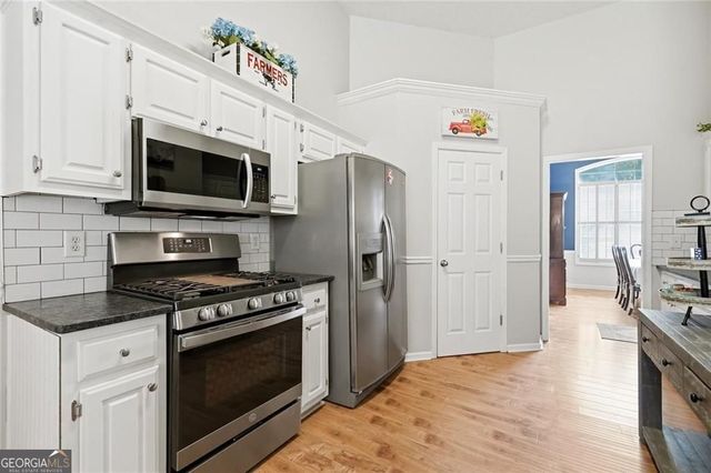 4389 Chatham View Drive, Buford, GA 30518