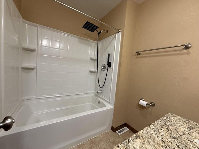 3420 Ivy LANE, Racine, WI 53402