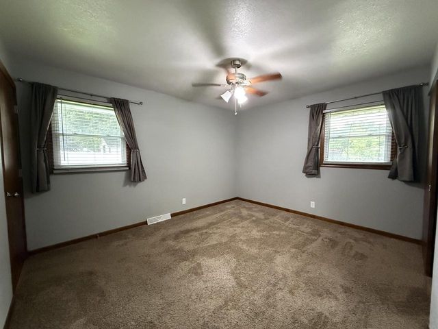 3420 Ivy LANE, Racine, WI 53402