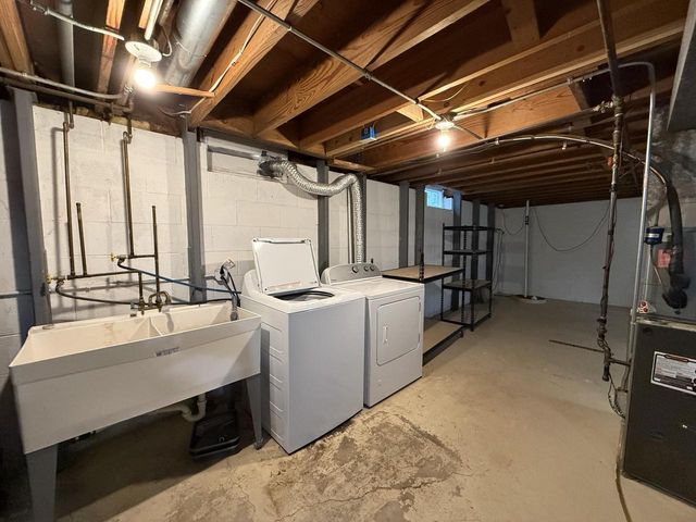 3420 Ivy LANE, Racine, WI 53402