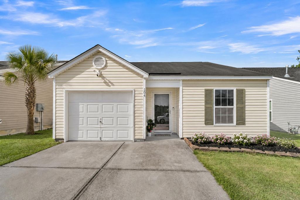 104 Tyger Street, Summerville, SC 29485