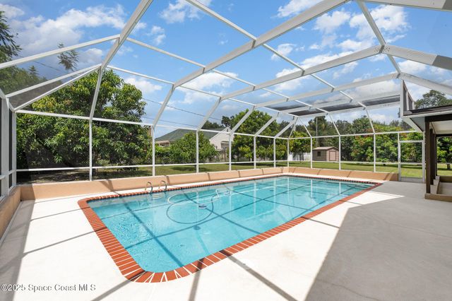 4245 Hillview Circle, Merritt Island, FL 32952