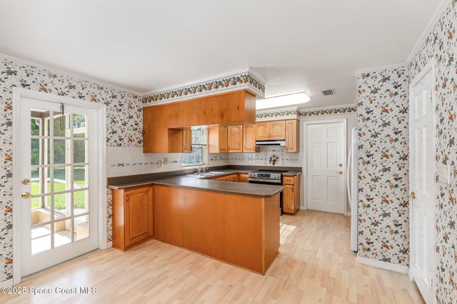 4245 Hillview Circle, Merritt Island, FL 32952