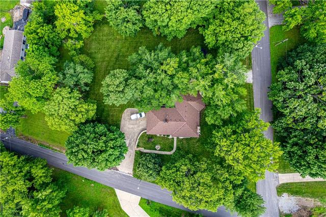 700 S Alexander Road, Independence, MO MO