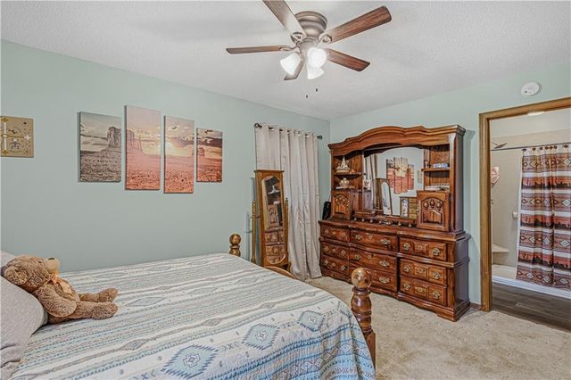 700 S Alexander Road, Independence, MO MO