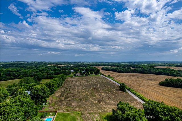 700 S Alexander Road, Independence, MO MO