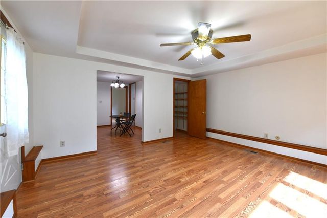 4455 Cambridge Street, Kansas City, KS 66103