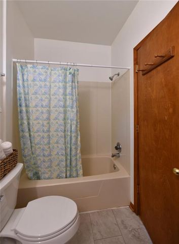 4455 Cambridge Street, Kansas City, KS 66103