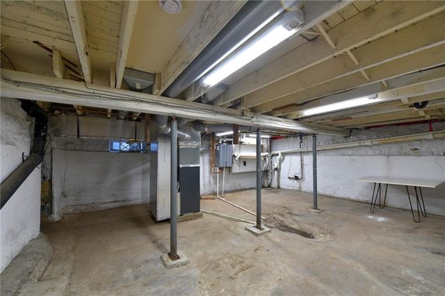 4455 Cambridge Street, Kansas City, KS 66103