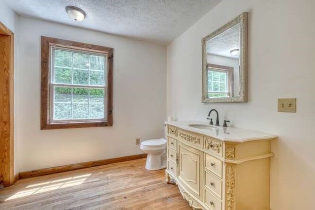 92 Ogreeta Road, Murphy, NC 28906