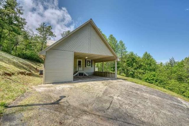 92 Ogreeta Road, Murphy, NC 28906