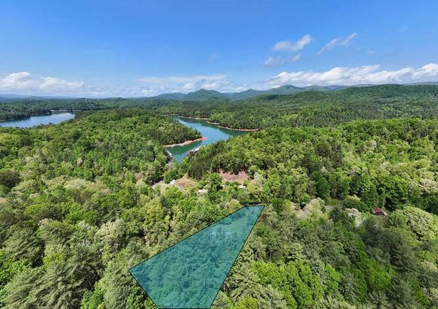 92 Ogreeta Road, Murphy, NC 28906