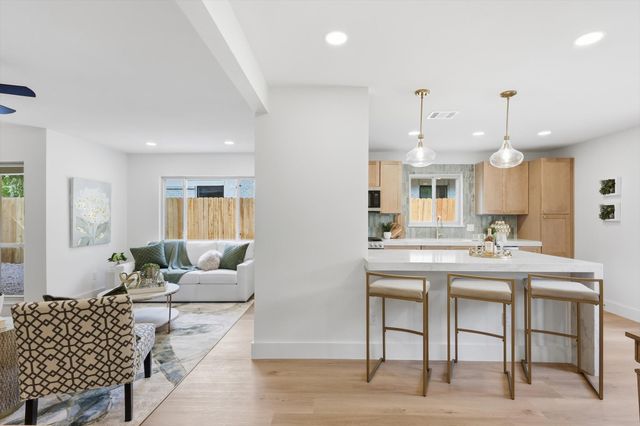 6717 Pimlico Drive, Dallas, TX 75214