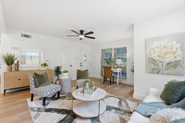 6717 Pimlico Drive, Dallas, TX 75214