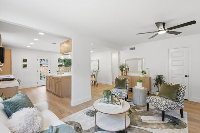 6717 Pimlico Drive, Dallas, TX 75214