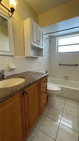 1973 NE 4th Street, Deerfield Beach, FL 33441