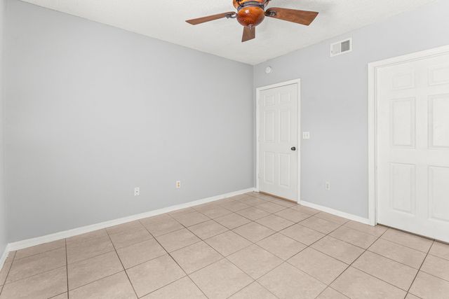 10354 Fox Trail Rd S. 1509, Royal Palm Beach, FL 33411