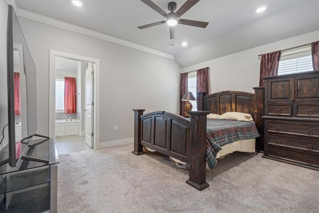 1037 Jameson Street, Tontitown, AR 72762