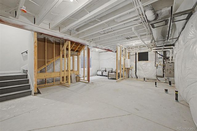 5826 N Orleans Street, Aurora, CO 80019