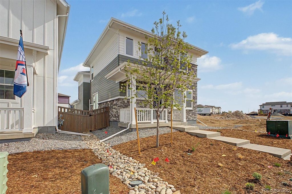 5826 N Orleans Street, Aurora, CO 80019