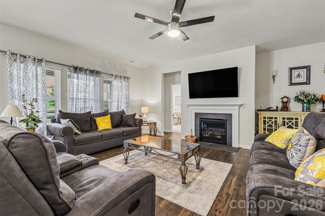 286 Heatherland Drive, Rock Hill, SC 29732