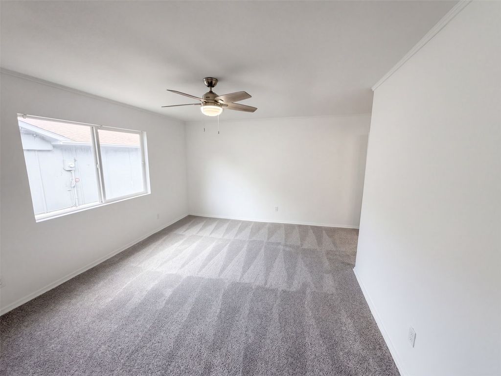5005 Strickland Avenue, The Colony, TX 75056 — photo 4