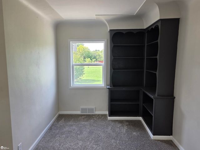 1491 Iva Street, Burton, MI 48509