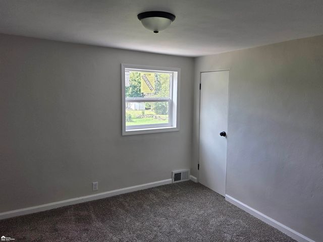 1491 Iva Street, Burton, MI 48509