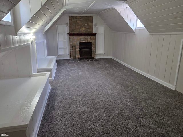 1491 Iva Street, Burton, MI 48509