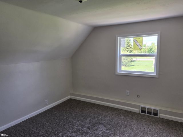 1491 Iva Street, Burton, MI 48509