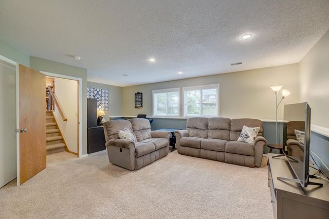1400 Highland Road, Stillwater, MN 55082