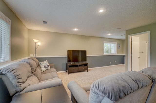 1400 Highland Road, Stillwater, MN 55082