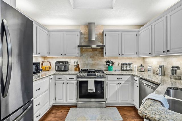 4016 Province Drive, Carrollton, TX 75007